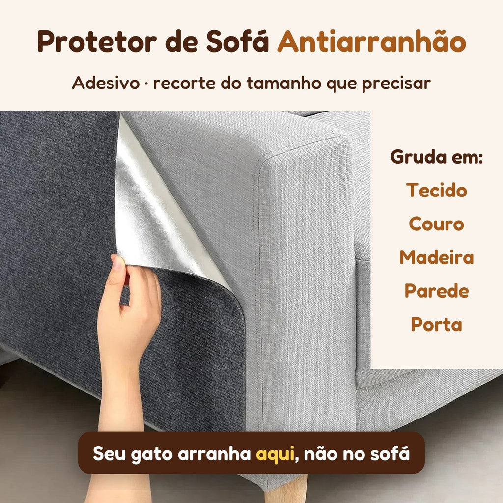Protetor de sofá antiarranhão para gatos colado na lateral do sofá